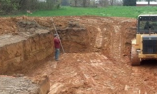 Выкопать котлован под фундамент в Карабулаке - от 2597 руб. | 2Землекопа-Крб