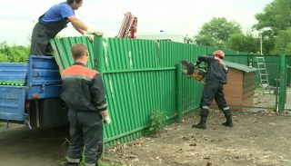 Демонтаж ограждений в Карабулаке по цене от 987 руб. | 2Землекопа-Крб